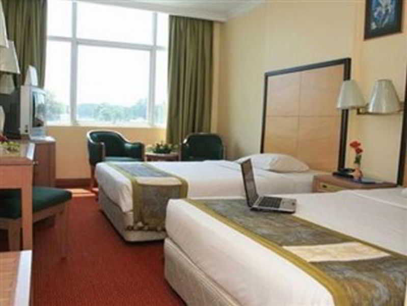 Rhr Hotel קאג'אנג מראה חיצוני תמונה