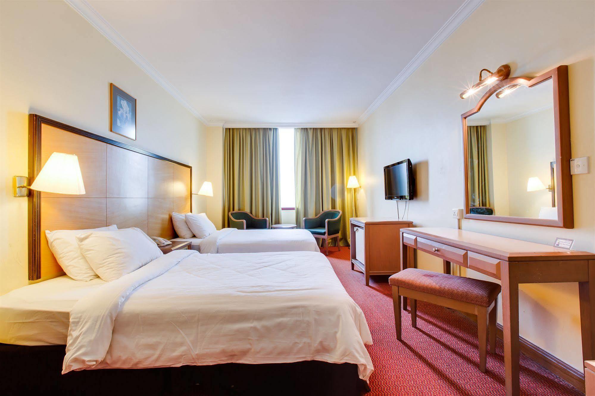 Rhr Hotel קאג'אנג מראה חיצוני תמונה