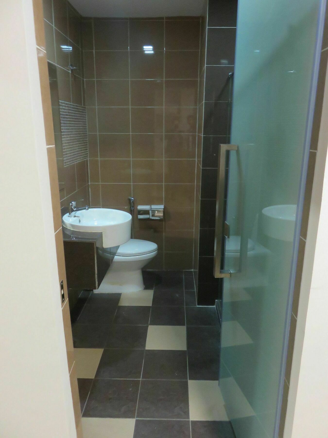 Rhr Hotel קאג'אנג מראה חיצוני תמונה